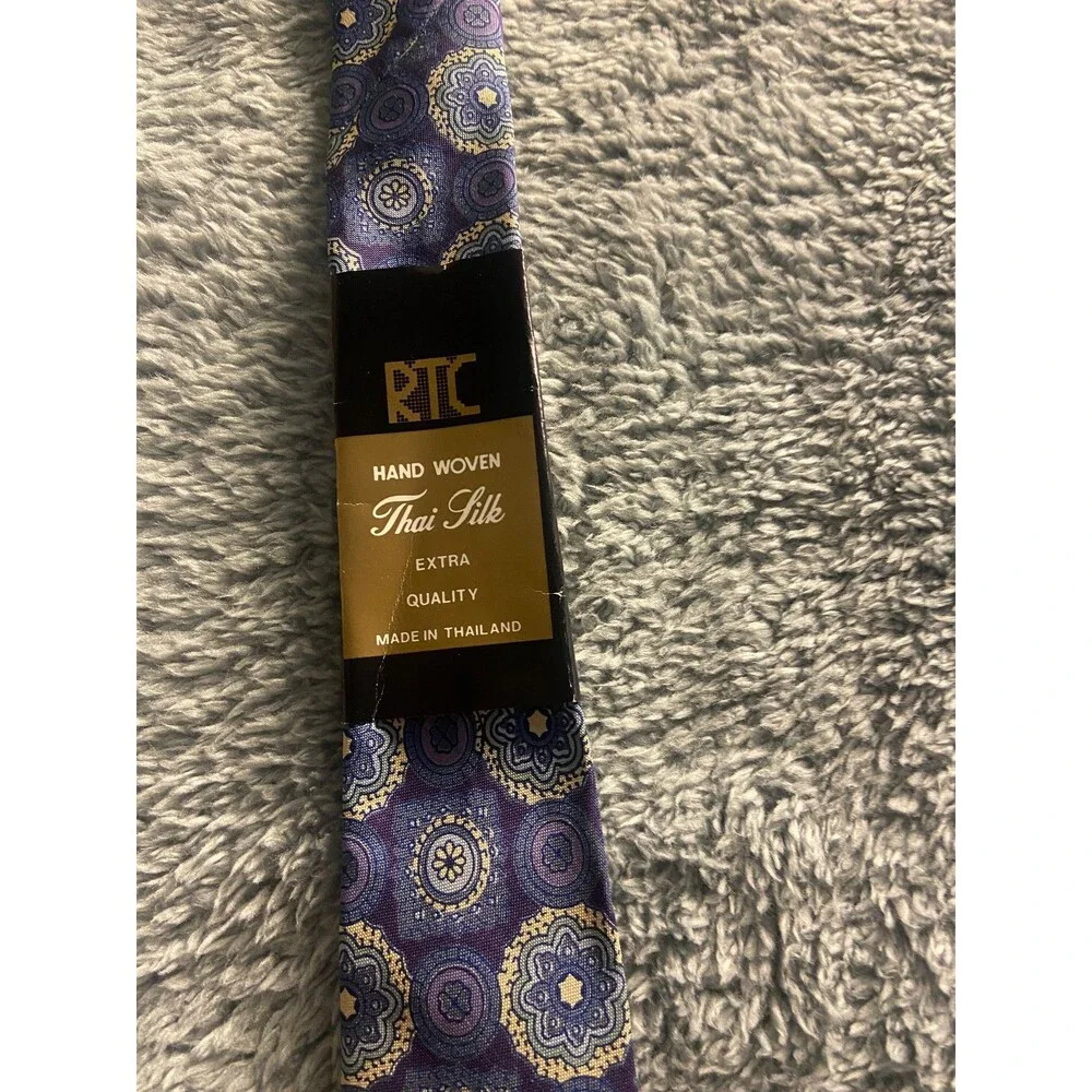RTC Hand Woven Silk Tie Blue Mandela Extra Quality NWT Geometric 60 by 3.25 inch
